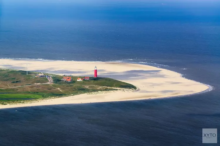 Vliegende handhavers zoeken vanuit de lucht naar overtreders op Texel