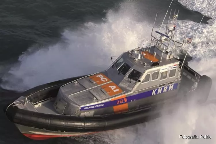 Viskotter vermist bij Texel: grote zoekactie op de Noordzee