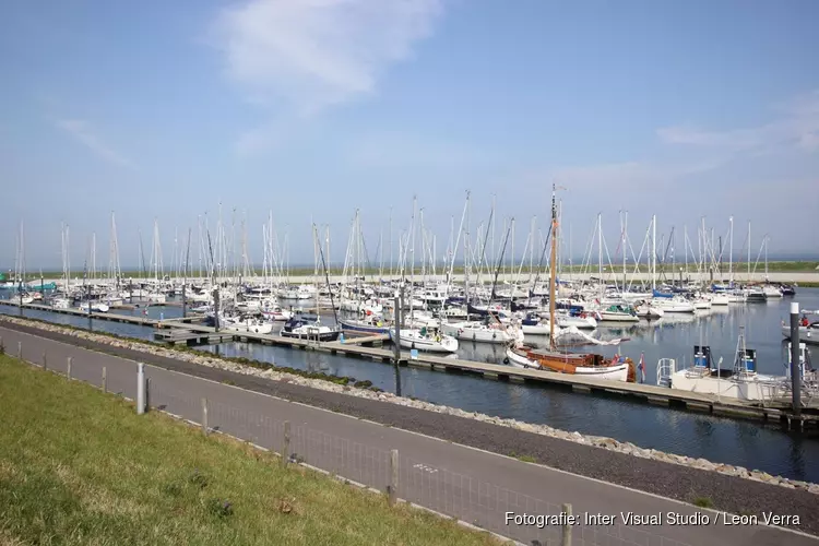 Jachthaven Oudeschild voor het eerst dit jaar bijna vol