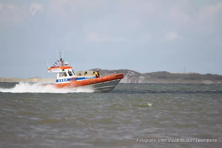 Boot in problemen bij De Cocksdorp