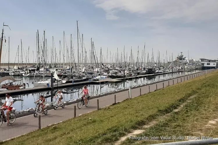 Zonder reservering is de haven Oudeschild op Texel vol