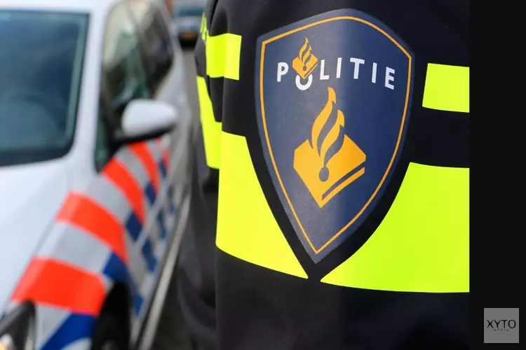 Acht bestuurders met telefoon betrapt op Texel