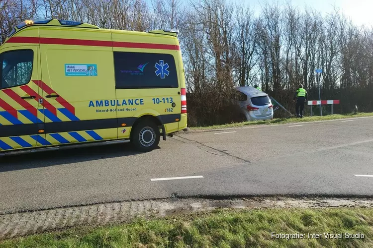 Automobilist gewond bij eenzijdig ongeluk op Texel